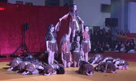 galalatinodans2026p3